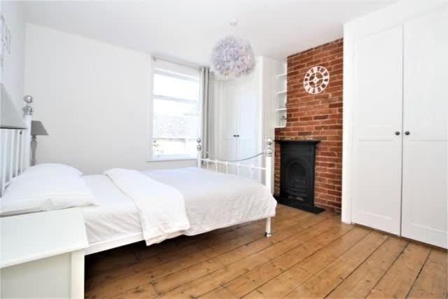 Cosy 2 Bedroom Victorian Townhouse In The Town Centre Bury St. Edmunds Exterior photo