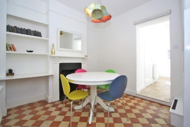 Cosy 2 Bedroom Victorian Townhouse In The Town Centre Bury St. Edmunds Exterior photo