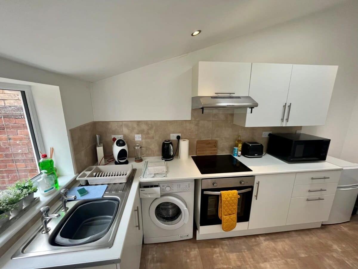 Cosy 2 Bedroom Victorian Townhouse In The Town Centre Bury St. Edmunds Exterior photo
